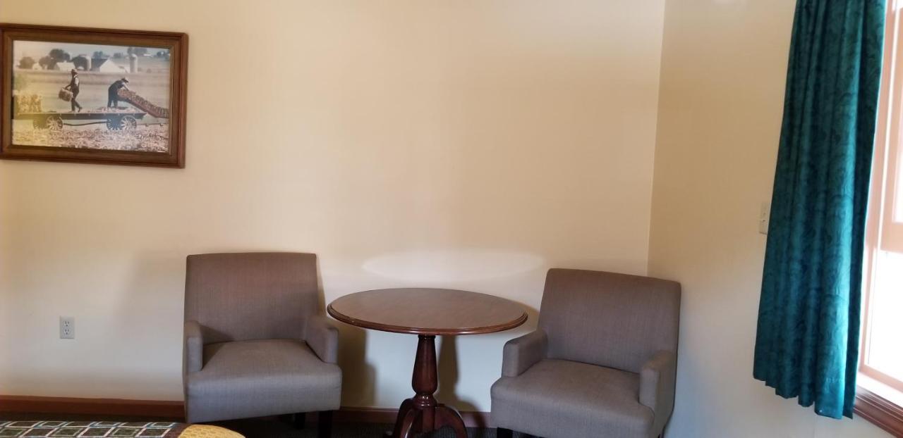 Classic Inn Lancaster Smoketown  Екстер'єр фото